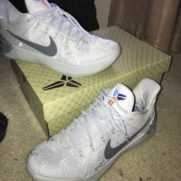 kobe ad compton